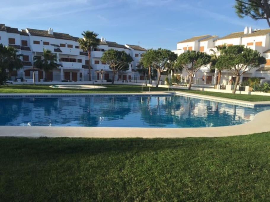 Precioso Apartamento A 700 M Del Mar Chiclana de la Frontera Buitenkant foto
