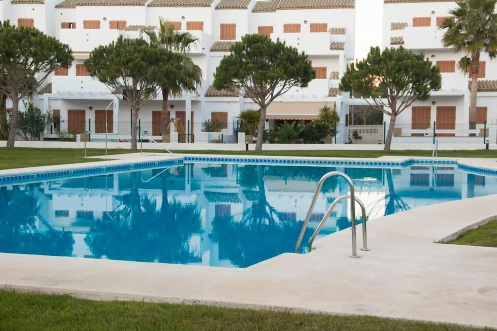 Precioso Apartamento A 700 M Del Mar Chiclana de la Frontera Buitenkant foto